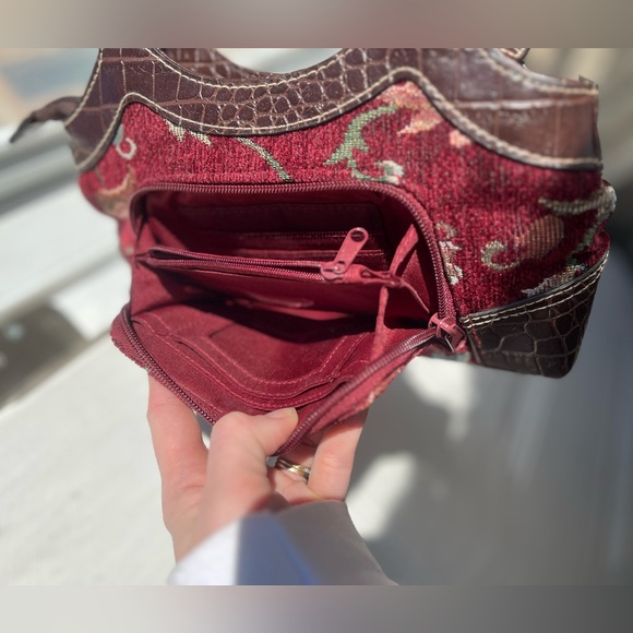 VTG Y2K Cottagecore Maroon Carpet Bag Tapestry purse w/ brown Croc faux leather - Picture 9 of 16